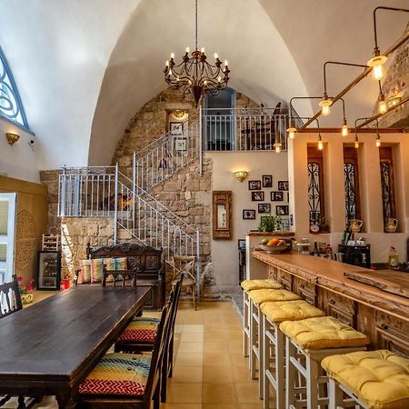 Arabesque Arts & Residency Bed and Breakfast Άκρα Εξωτερικό φωτογραφία