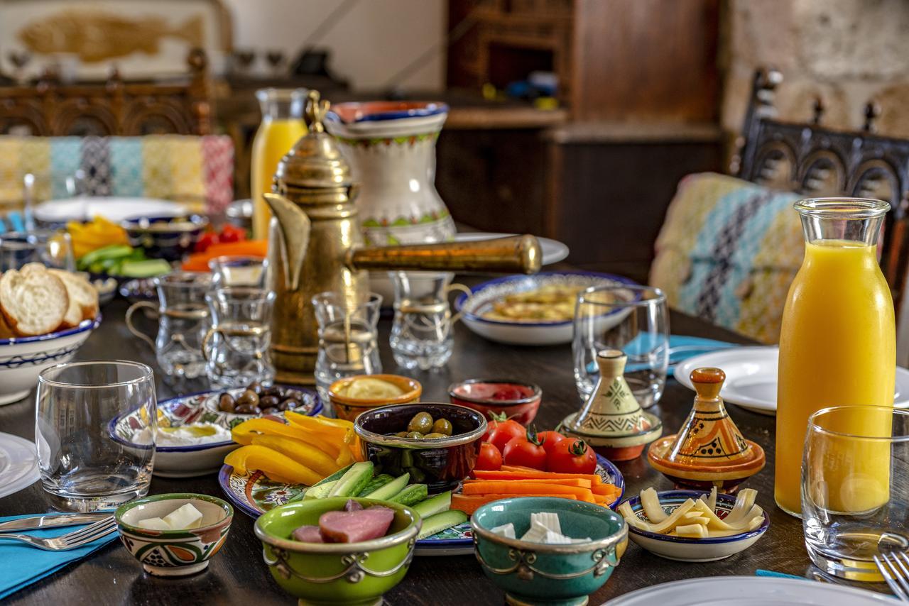 Arabesque Arts & Residency Bed and Breakfast Άκρα Εξωτερικό φωτογραφία