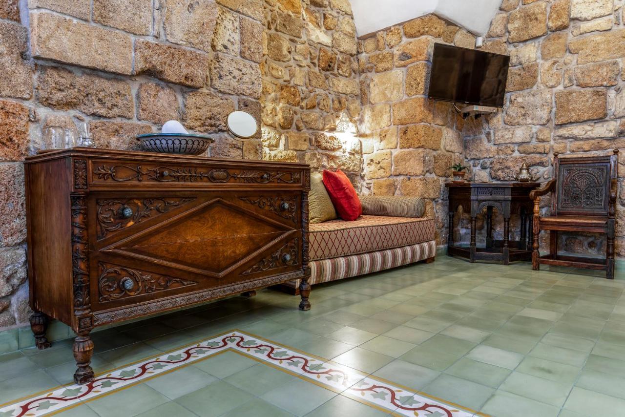 Arabesque Arts & Residency Bed and Breakfast Άκρα Εξωτερικό φωτογραφία