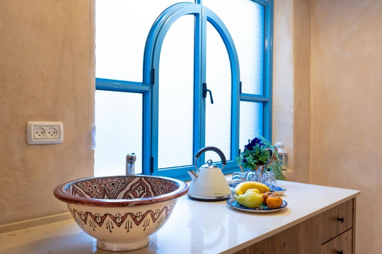 Arabesque Arts & Residency Bed and Breakfast Άκρα Εξωτερικό φωτογραφία