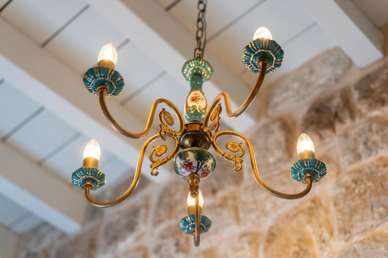 Arabesque Arts & Residency Bed and Breakfast Άκρα Εξωτερικό φωτογραφία