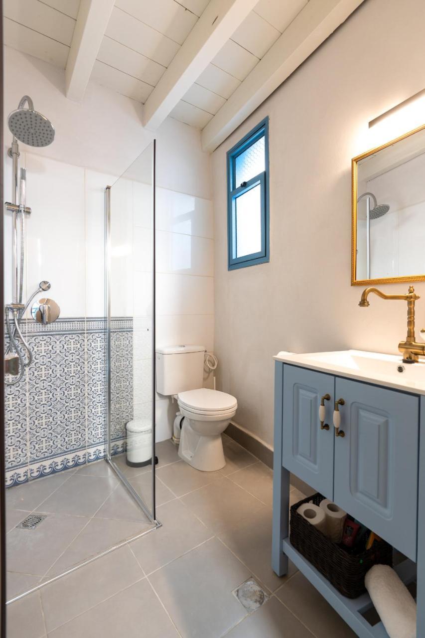 Arabesque Arts & Residency Bed and Breakfast Άκρα Εξωτερικό φωτογραφία